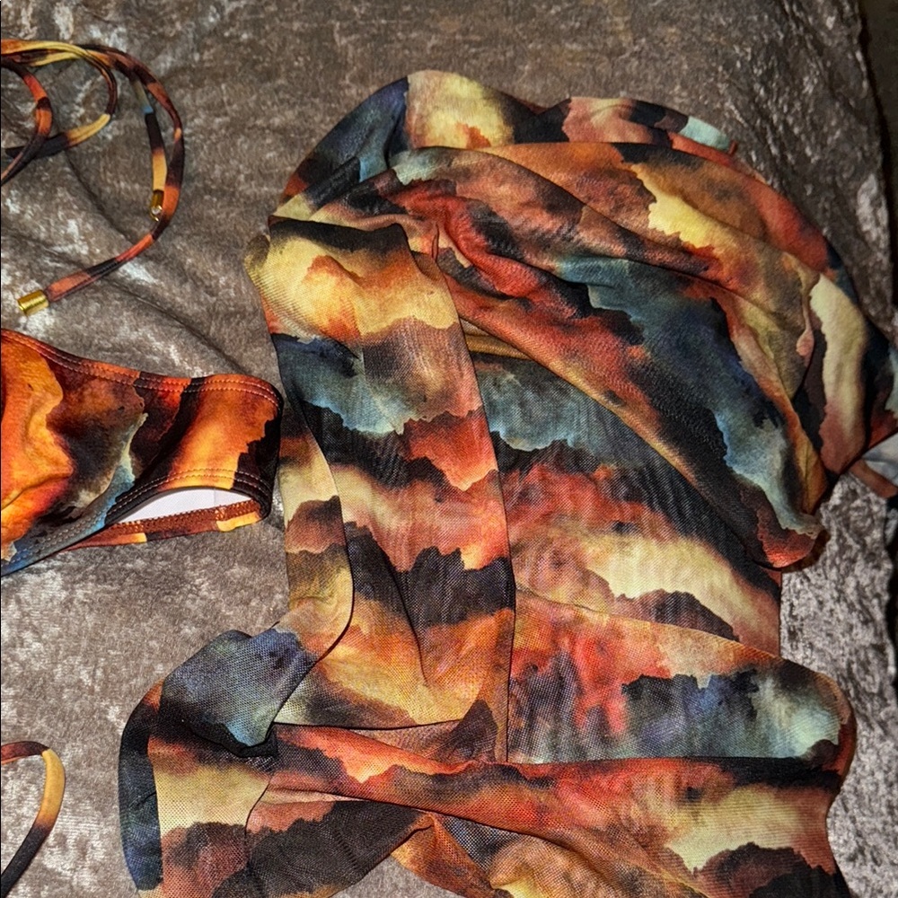 Colorful Abstract Bikini Set - Picture 4 of 4